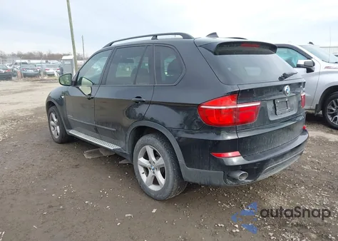 2012 BMW X5 xDrive35D z USA, uszkodzony, nr VIN 5UXZW0C59CL667891